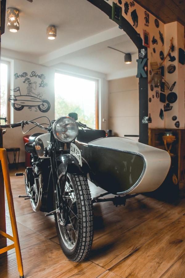 Throttle Shrottle Moto Hostel Manali  Bagian luar foto