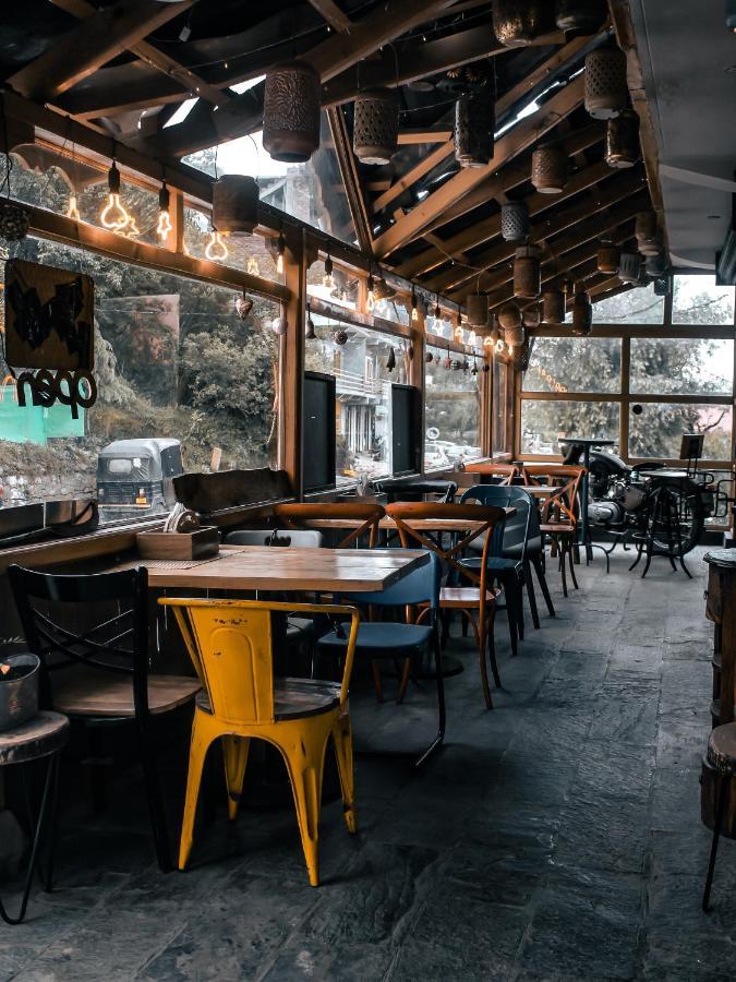 Throttle Shrottle Moto Hostel Manali  Bagian luar foto