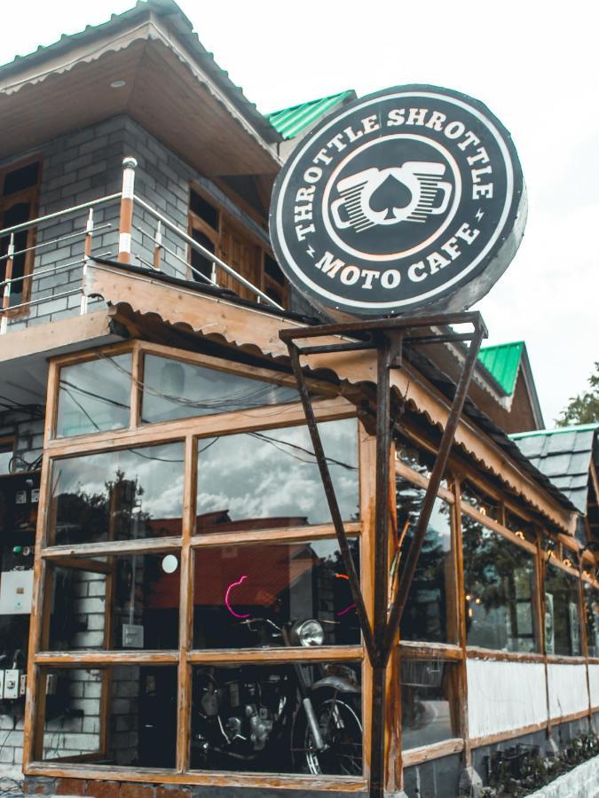 Throttle Shrottle Moto Hostel Manali  Bagian luar foto